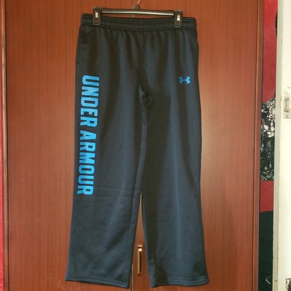 Boys Under Armour sweatpants